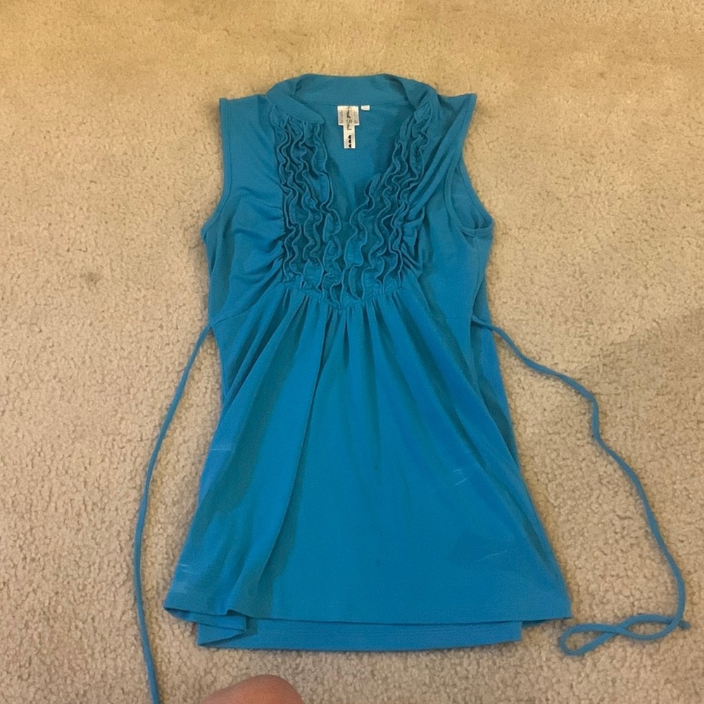 Dress shirt/blouse
